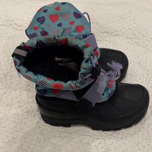 3M Thinsulate Insulated Boots with Heart Patterns